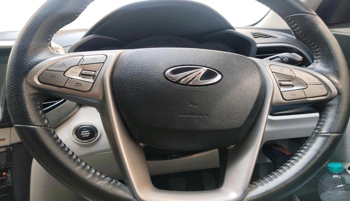 2019 Mahindra XUV300 W8 (O) 1.2 PETROL, Petrol, Manual, 64,772 km, interior