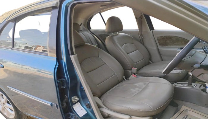 2013 Nissan Micra XV CVT, Petrol, Automatic, 1,06,451 km, interior