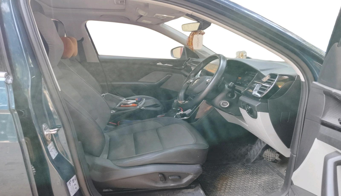 2024 Skoda KUSHAQ STYLE 1.0L TSI AT, Petrol, Automatic, 48,486 km, interior