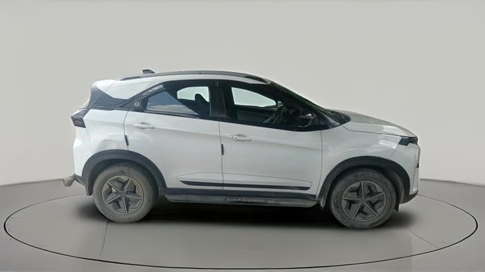 2023 Tata NEXON CREATIVE PLUS S 1.2 REVOTRON 7 DCA, Petrol, Automatic, 47,967 km, exterior