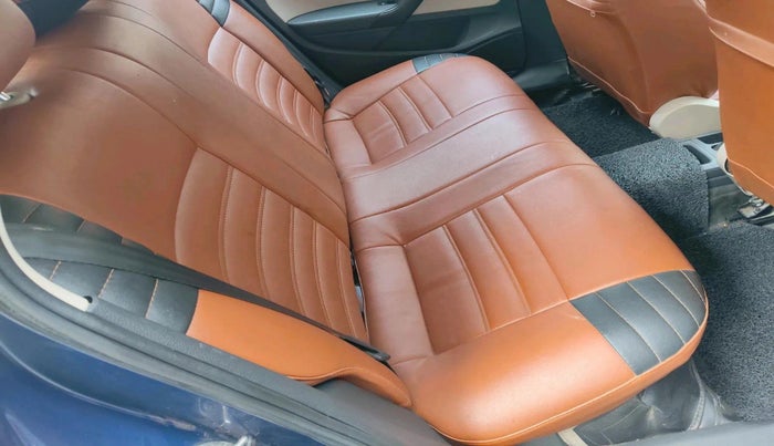 2013 Volkswagen Polo COMFORTLINE 1.2L PETROL, Petrol, Manual, 90,110 km, interior