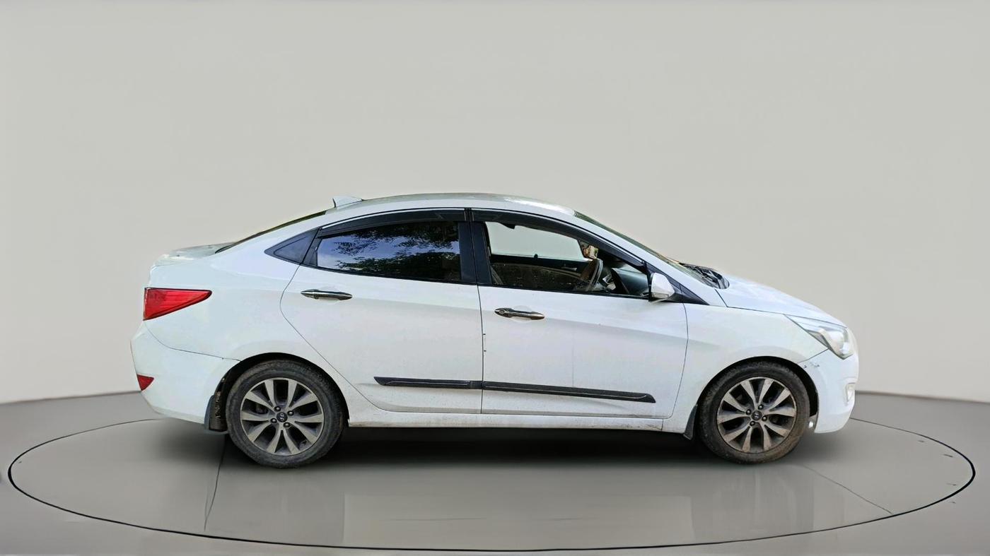 2016 Hyundai Verna 1.6 CRDI SX, Diesel, Manual, 1,09,231 km, exterior