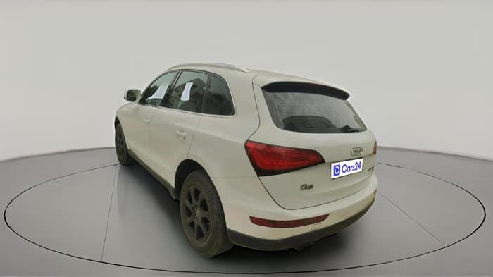 2013 Audi Q5 2.0 TDI QUATTRO, Diesel, Automatic, 2,06,744 km, exterior