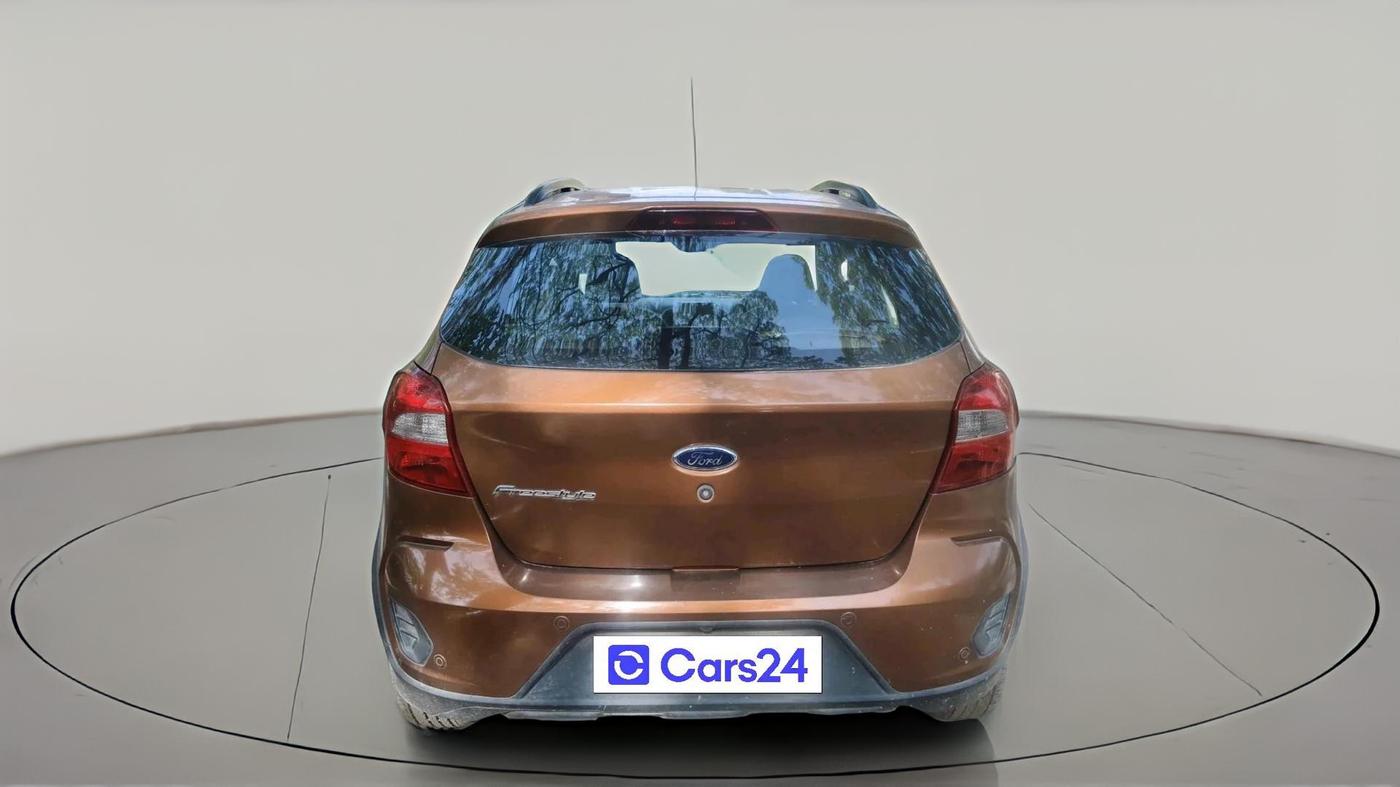 2018 Ford FREESTYLE TREND 1.2 PETROL, Petrol, Manual, 73,816 km, exterior