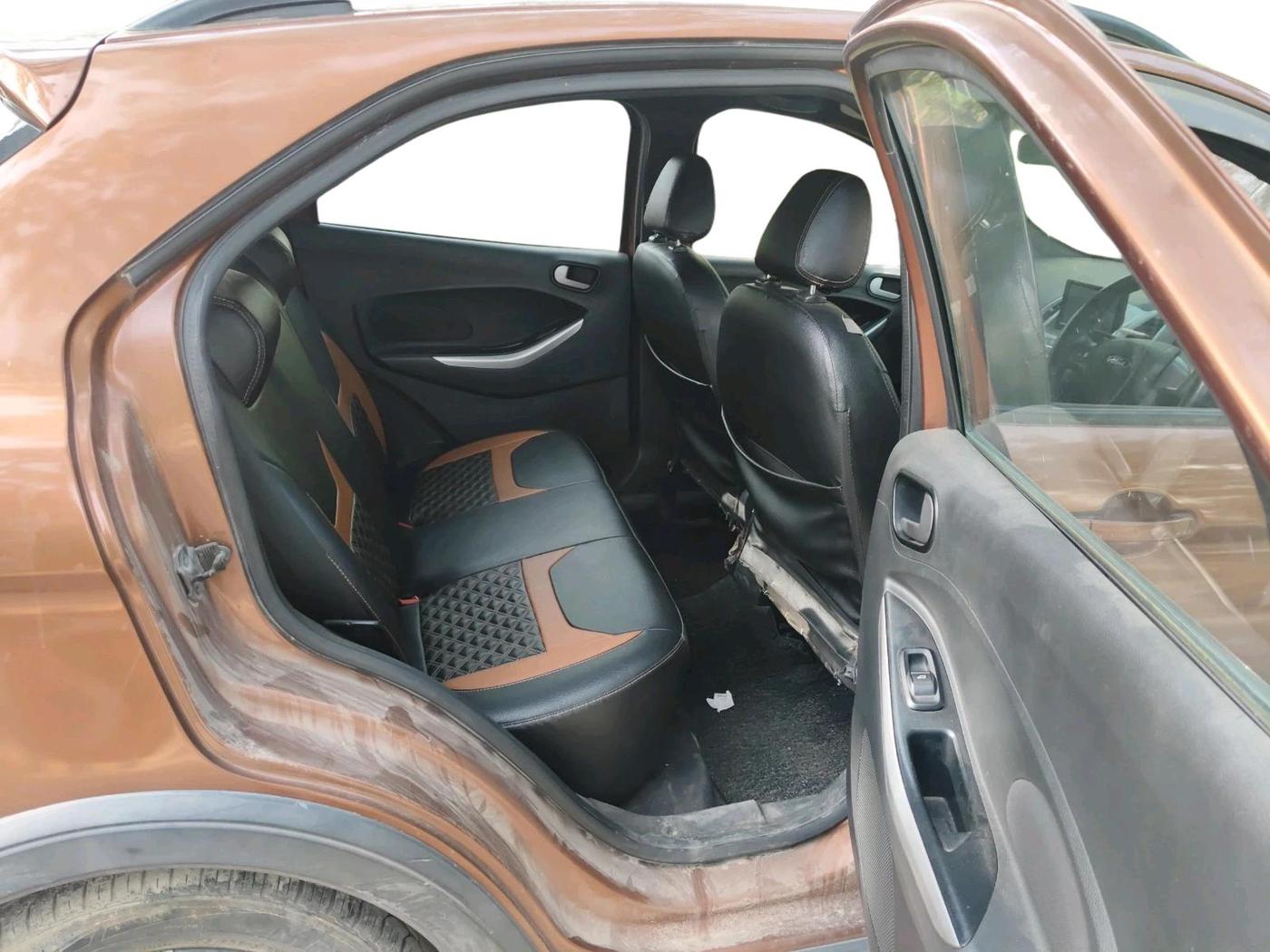 2018 Ford FREESTYLE TREND 1.2 PETROL, Petrol, Manual, 73,816 km, interior