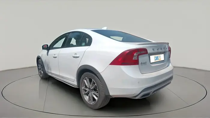 2016 Volvo S60 CROSS COUNTRY INSCRIPTION, Diesel, Automatic, 1,17,888 km, exterior