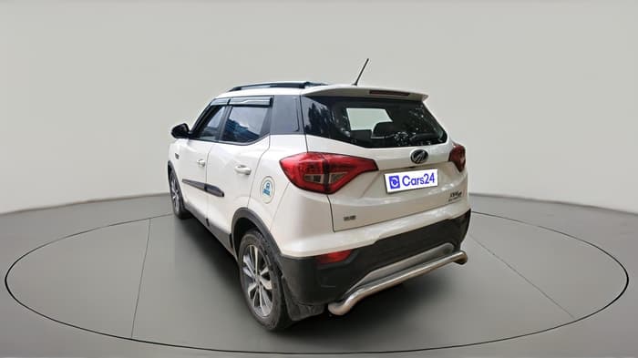 2021 Mahindra XUV300 W8 (O) 1.5 DIESEL, Diesel, Manual, 87,902 km, exterior