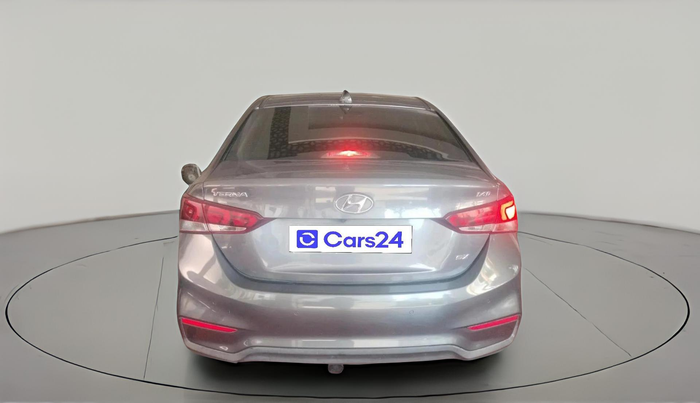 2017 Hyundai Verna 1.6 CRDI SX + AT, Diesel, Automatic, 93,558 km, exterior