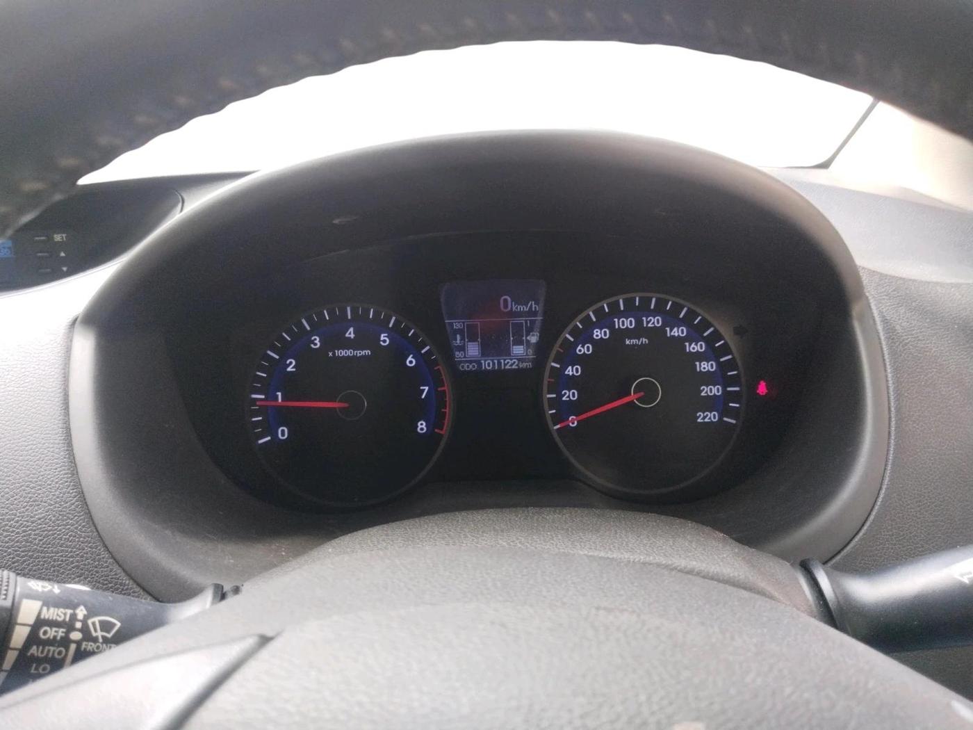 2012 Hyundai i20 ASTA 1.2, Petrol, Manual, 1,01,122 km, interior
