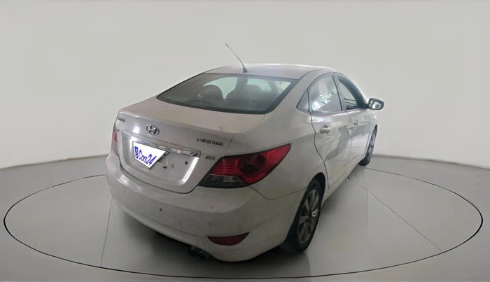 2011 Hyundai Verna FLUIDIC 1.6 CRDI SX, Diesel, Manual, 1,44,310 km, exterior