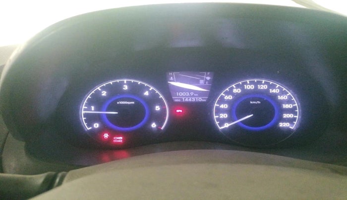 2011 Hyundai Verna FLUIDIC 1.6 CRDI SX, Diesel, Manual, 1,44,310 km, interior