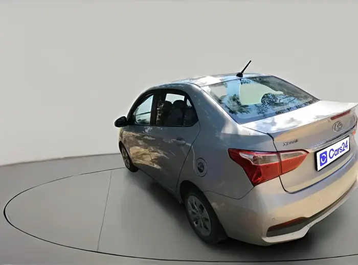 2018 Hyundai Xcent S AT 1.2, Petrol, Automatic, 50,748 km, exterior