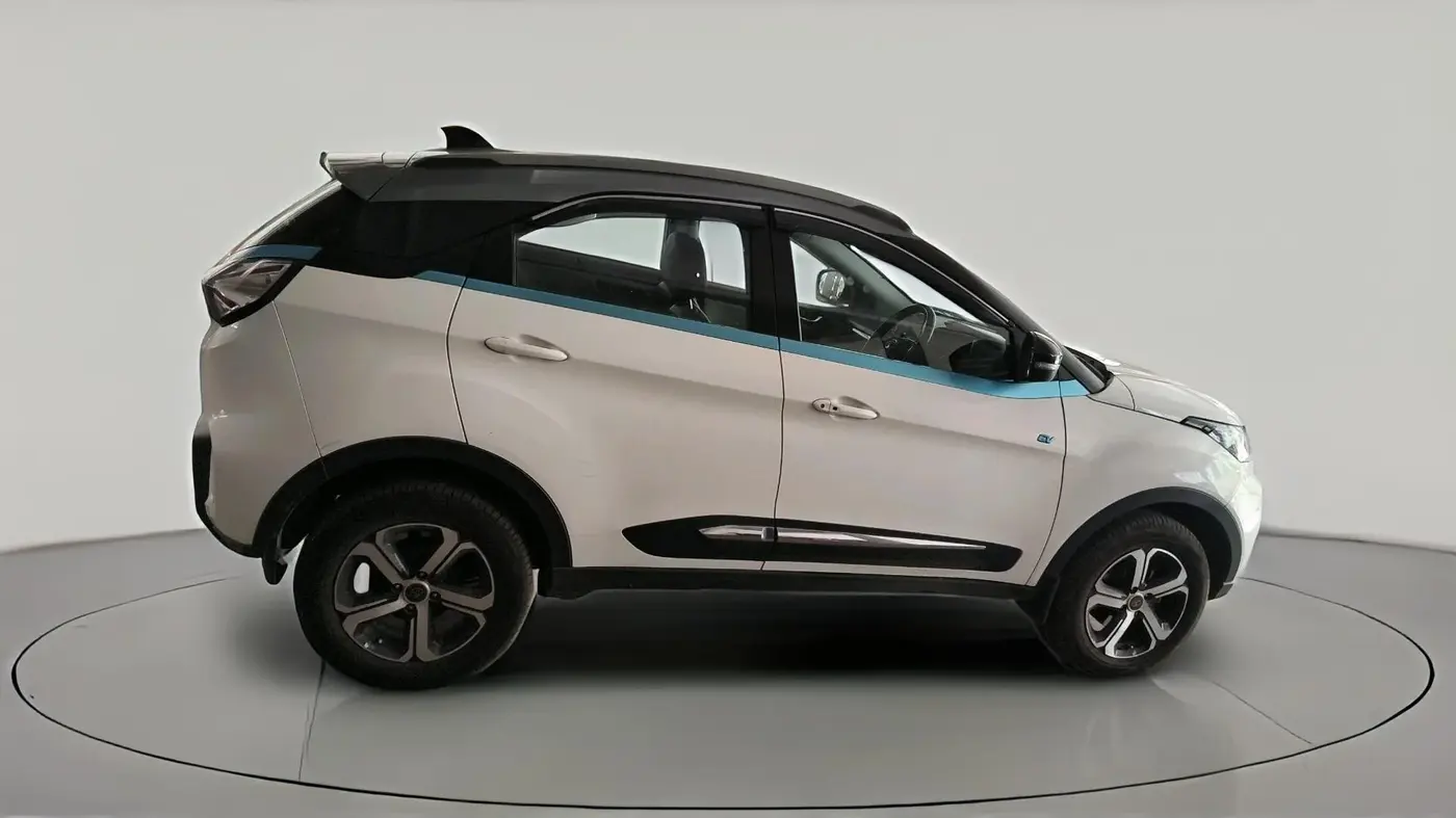 2023 Tata NEXON EV XZ PLUS, Electric, Automatic, 65,291 km, exterior