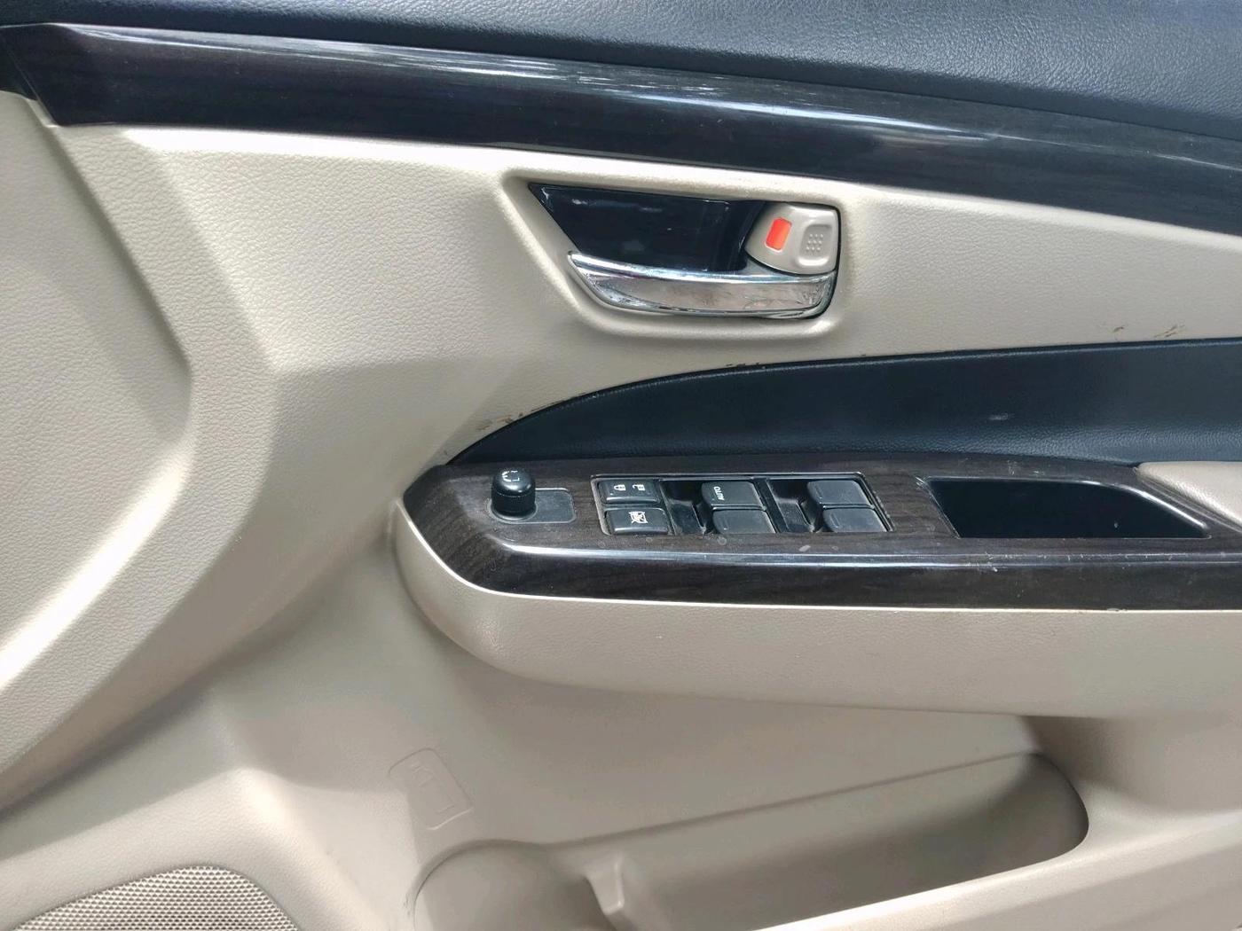 2016 Maruti Ciaz VXI+, Petrol, Manual, 82,848 km, interior
