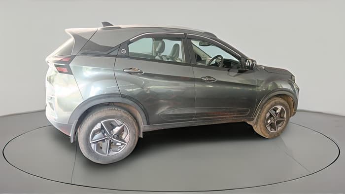 2024 Tata NEXON CREATIVE+ SUNROOF DCA 1.2 PETROL, Petrol, Automatic, 13,688 km, exterior