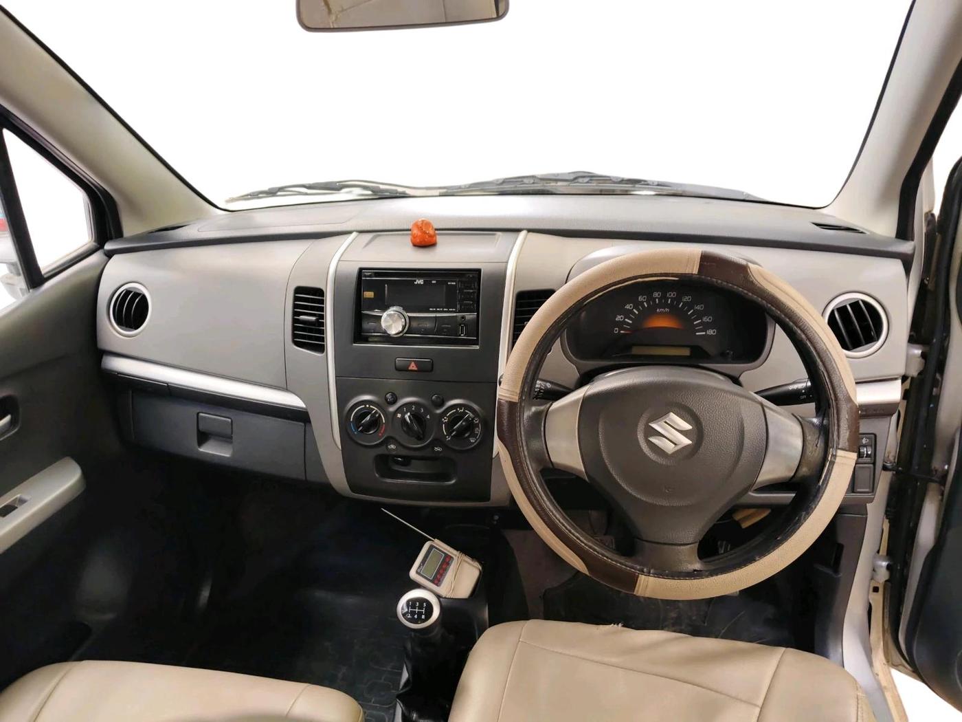 2012 Maruti Wagon R 1.0 LXI CNG, CNG, Manual, 98,655 km, interior