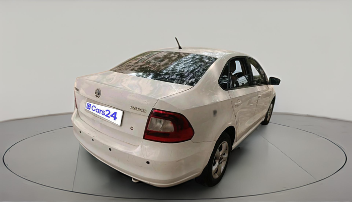 2014 Skoda Rapid ELEGANCE 1.6 TDI CR MT, Diesel, Manual, 2,56,223 km, exterior