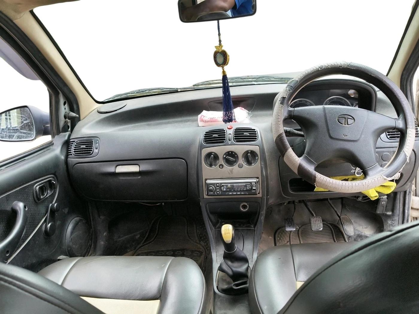 2016 Tata Indica EV2 LS, Diesel, Manual, 1,69,000 km, interior