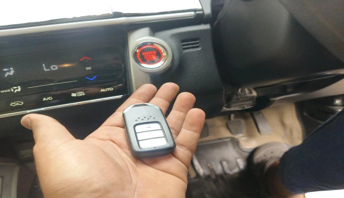 2017 Honda City 1.5L I-VTEC V MT, Petrol, Manual, 58,364 km, interior