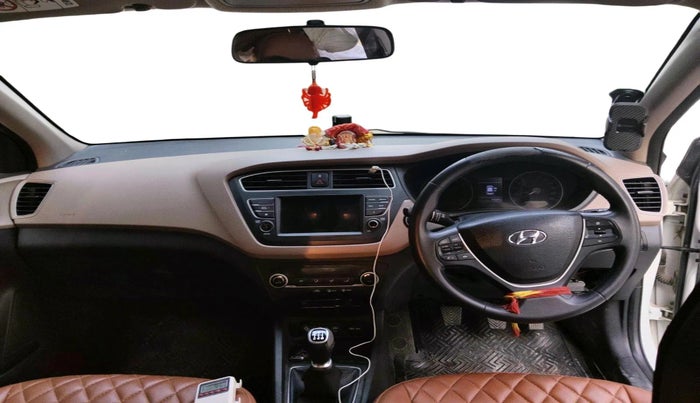 2020 Hyundai Elite i20 ASTA 1.2 (O), Petrol, Manual, 71,231 km, interior