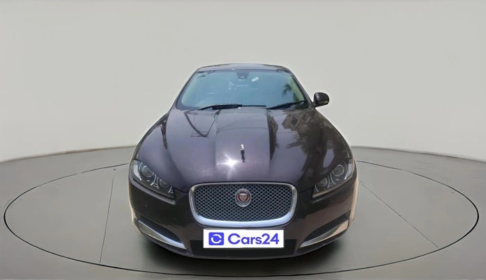 2014 Jaguar XF 2.2 DIESEL, Diesel, Automatic, 1,35,248 km, exterior