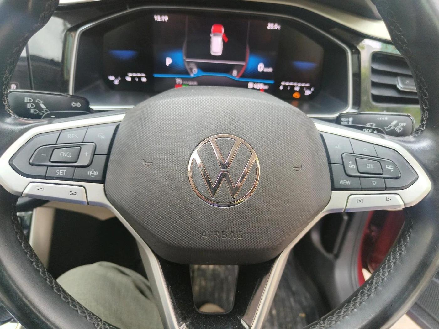 2024 Volkswagen VIRTUS TOPLINE TSI 1.0 AT, Petrol, Automatic, 28,206 km, interior