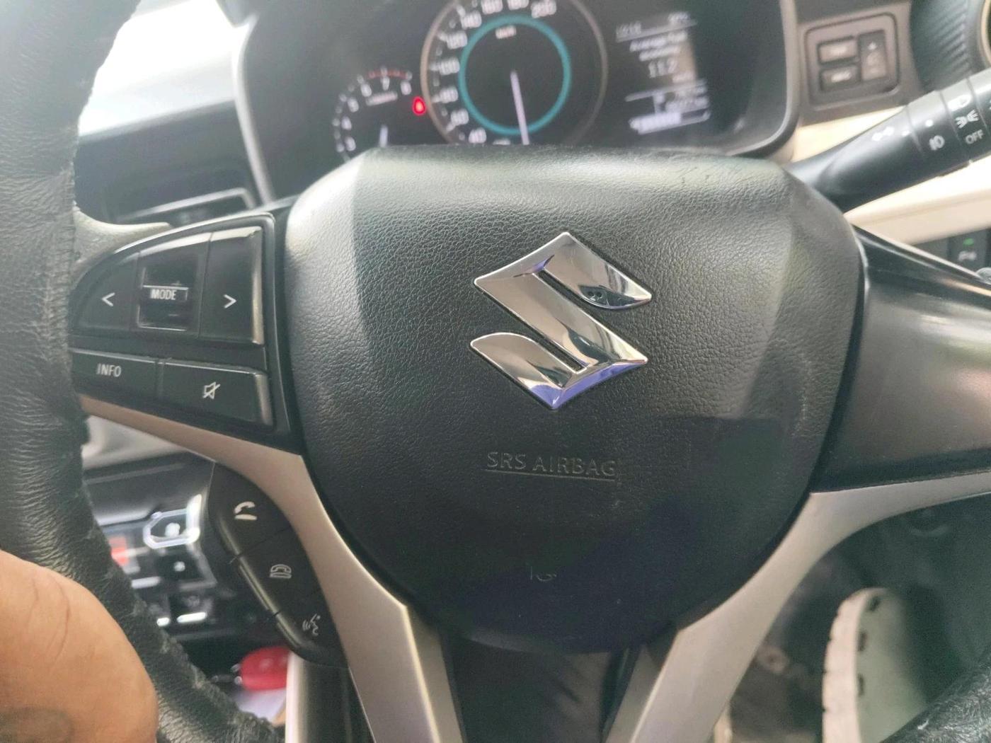 2017 Maruti IGNIS ALPHA 1.2, Petrol, Manual, 66,377 km, interior