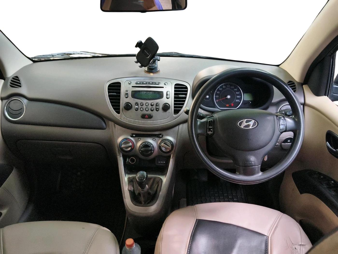 2012 Hyundai i10 SPORTZ 1.2, Petrol, Manual, 79,005 km, interior