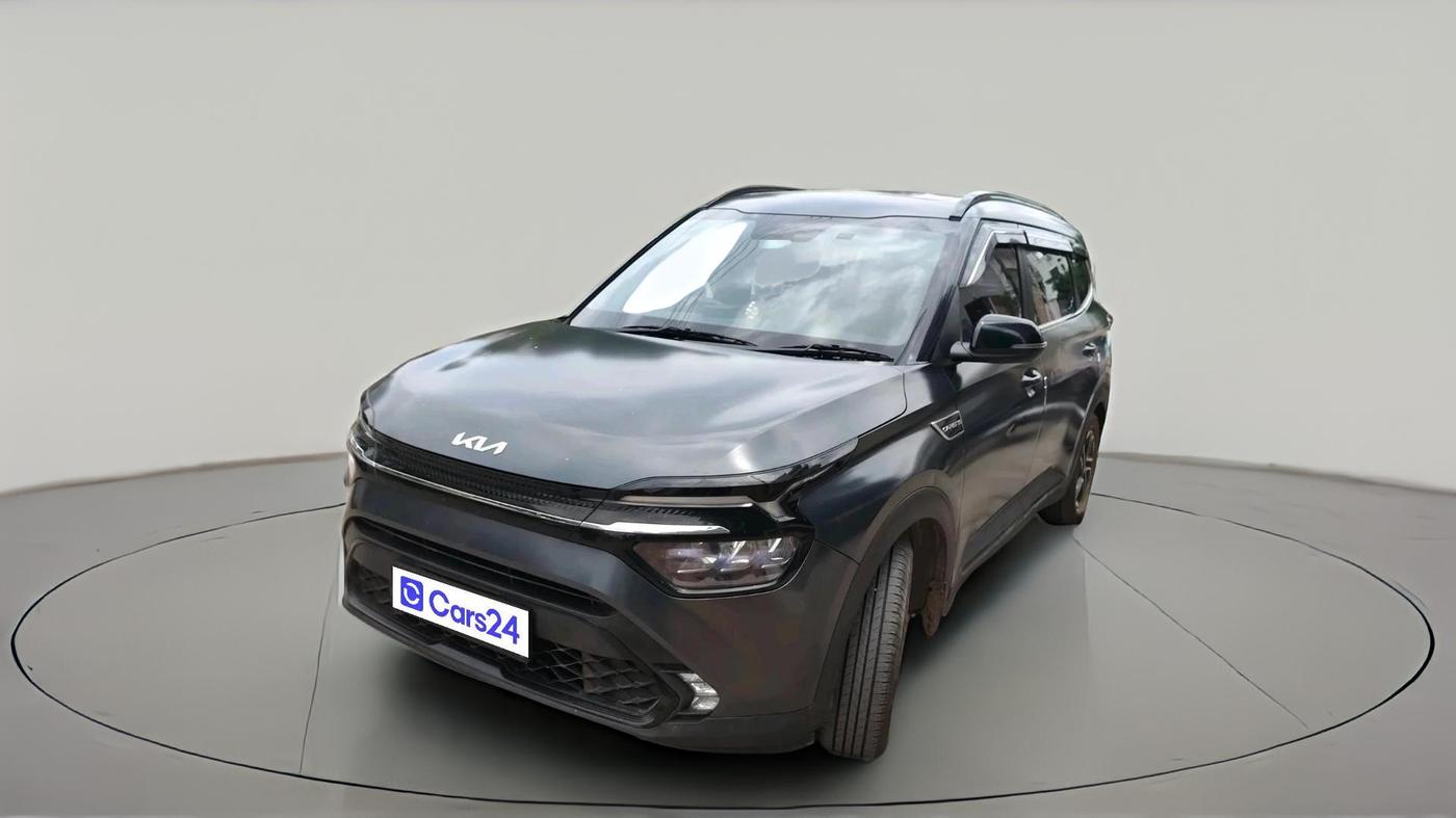 2024 KIA CARENS X Line 1.5 Diesel AT 6 STR, Diesel, Automatic, 1,28,277 km, exterior