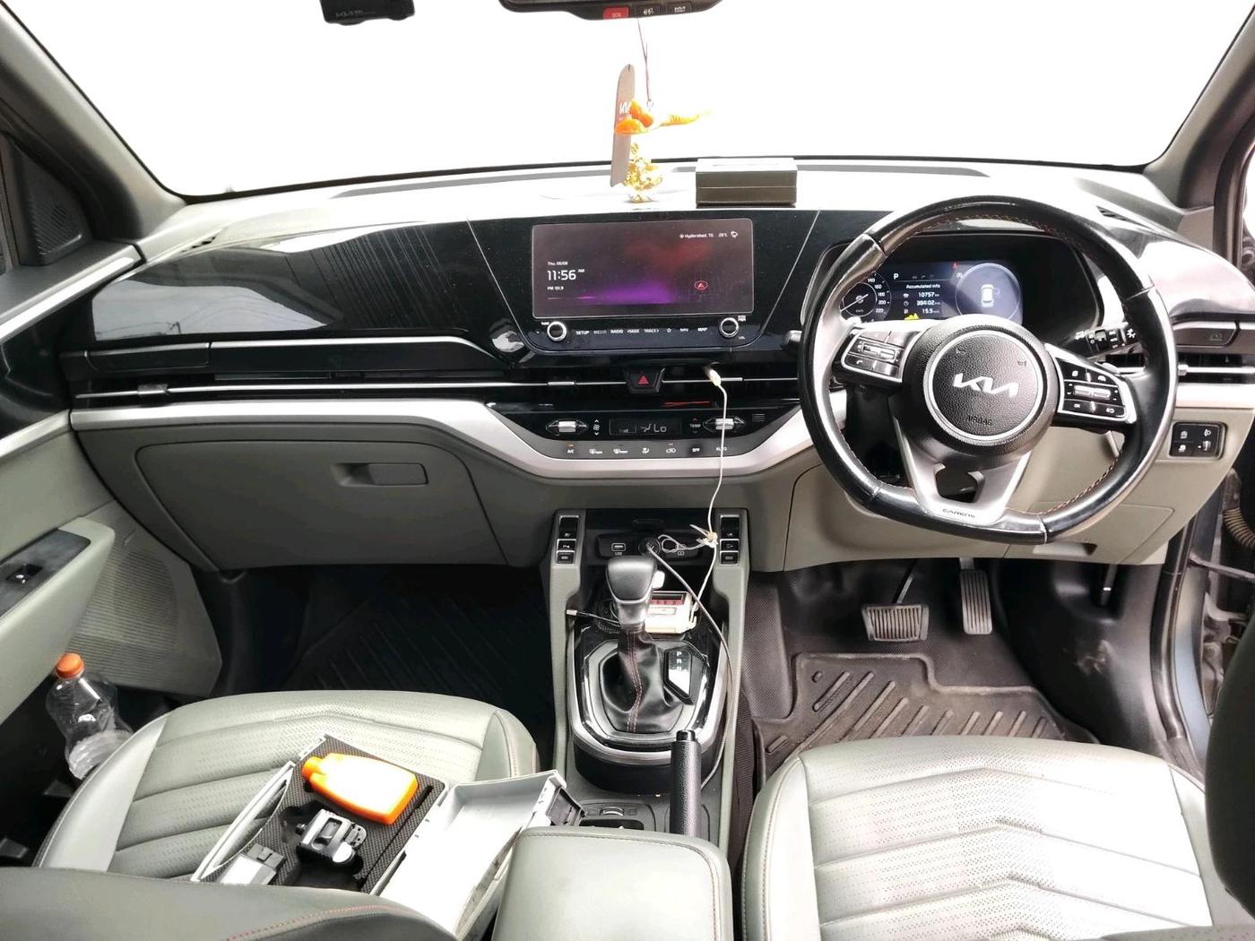 2024 KIA CARENS X Line 1.5 Diesel AT 6 STR, Diesel, Automatic, 1,28,277 km, interior