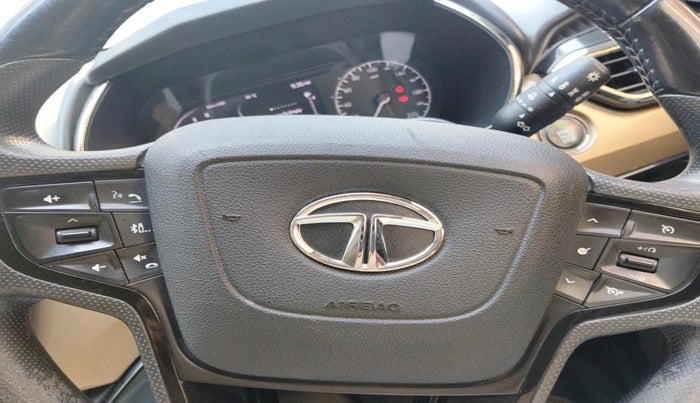 2022 Tata Safari XZA PLUS 6S JET, Diesel, Automatic, 1,02,526 km, interior