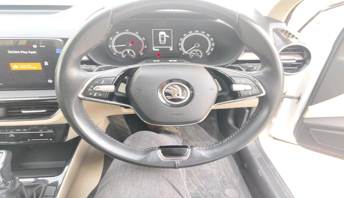 2022 Skoda SLAVIA AMBITION 1.0L TSI AT, Petrol, Automatic, 23,866 km, interior