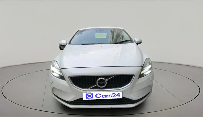 2016 Volvo V40 Cross Country D3, Diesel, Automatic, 86,452 km, exterior