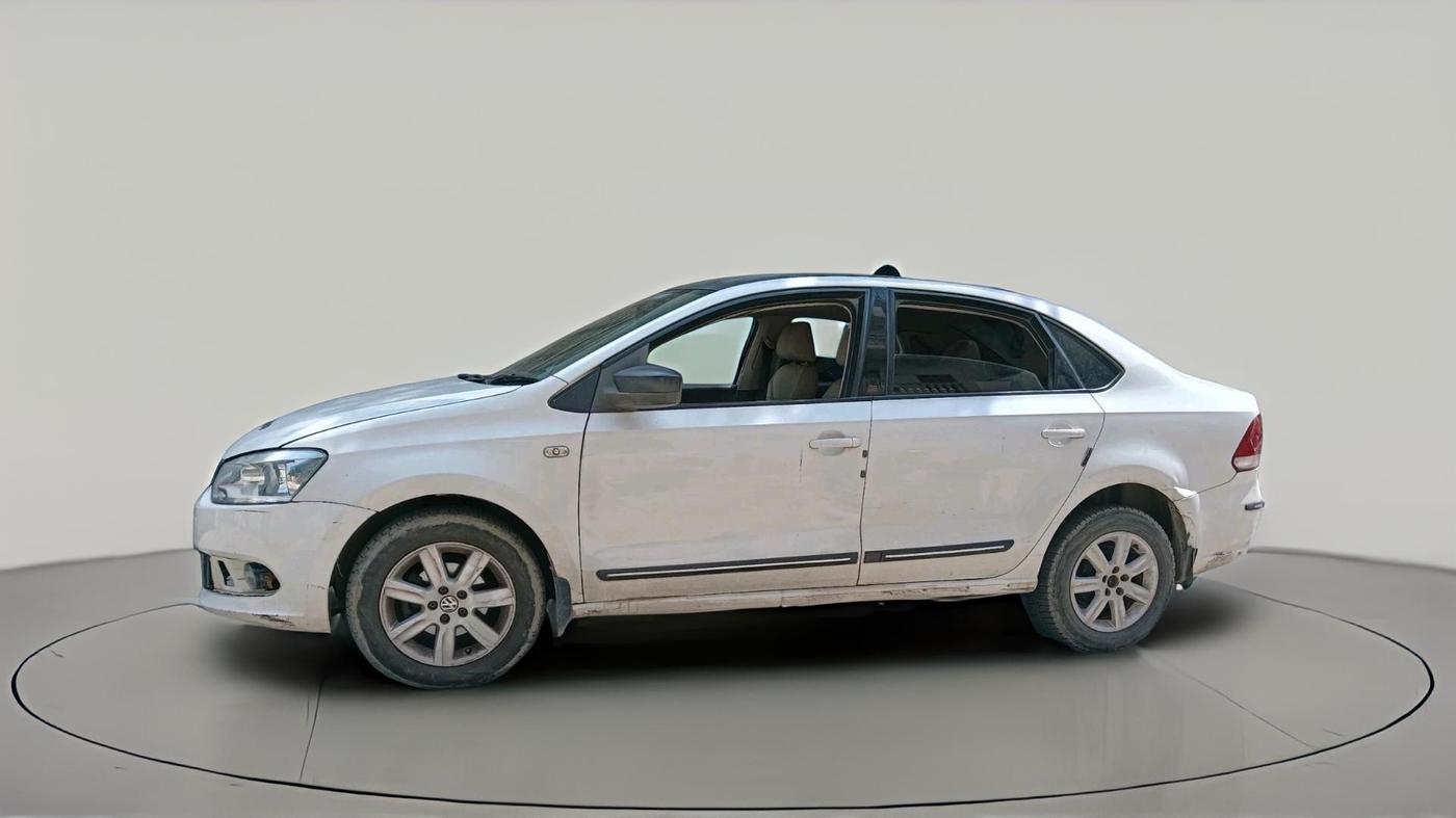 2012 Volkswagen Vento HIGHLINE DIESEL 1.6, Diesel, Manual, 96,401 km, exterior