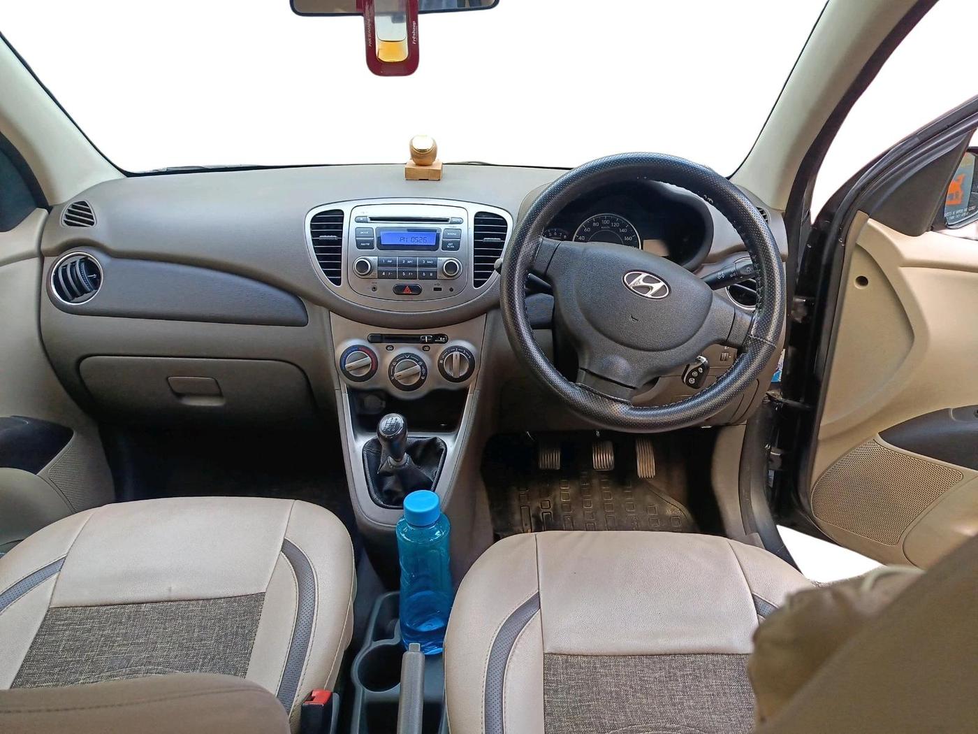 2013 Hyundai i10 MAGNA 1.2, Petrol, Manual, 74,165 km, interior