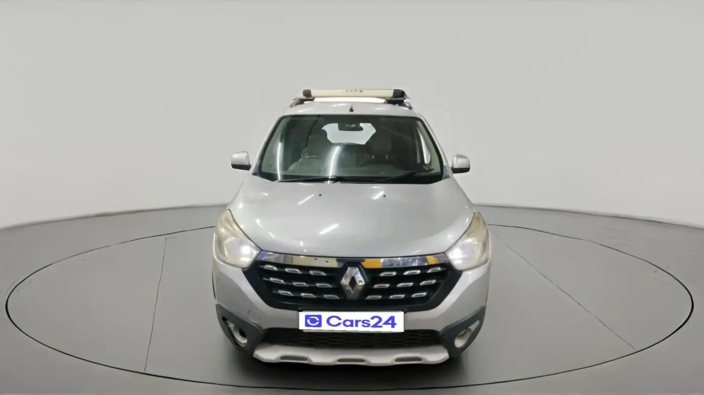 2015 Renault Lodgy 110 PS RXZ 8 STR, Diesel, Manual, 88,461 km, exterior