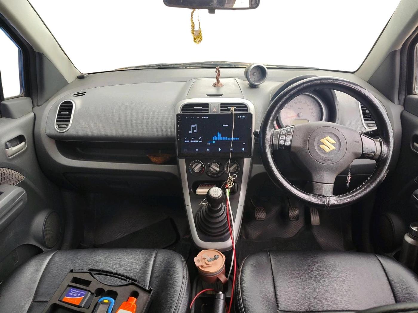2013 Maruti Ritz ZDI, Diesel, Manual, 1,81,474 km, interior