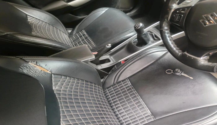 2016 Maruti Baleno DELTA PETROL 1.2, Petrol, Manual, 1,27,498 km, interior