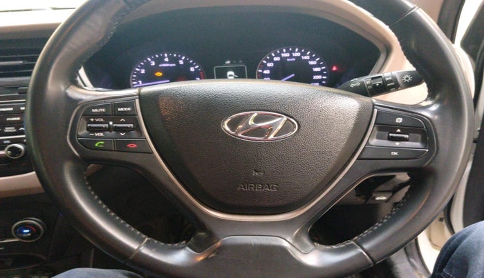 2015 Hyundai Elite i20 ASTA 1.2, Petrol, Manual, 1,57,844 km, interior