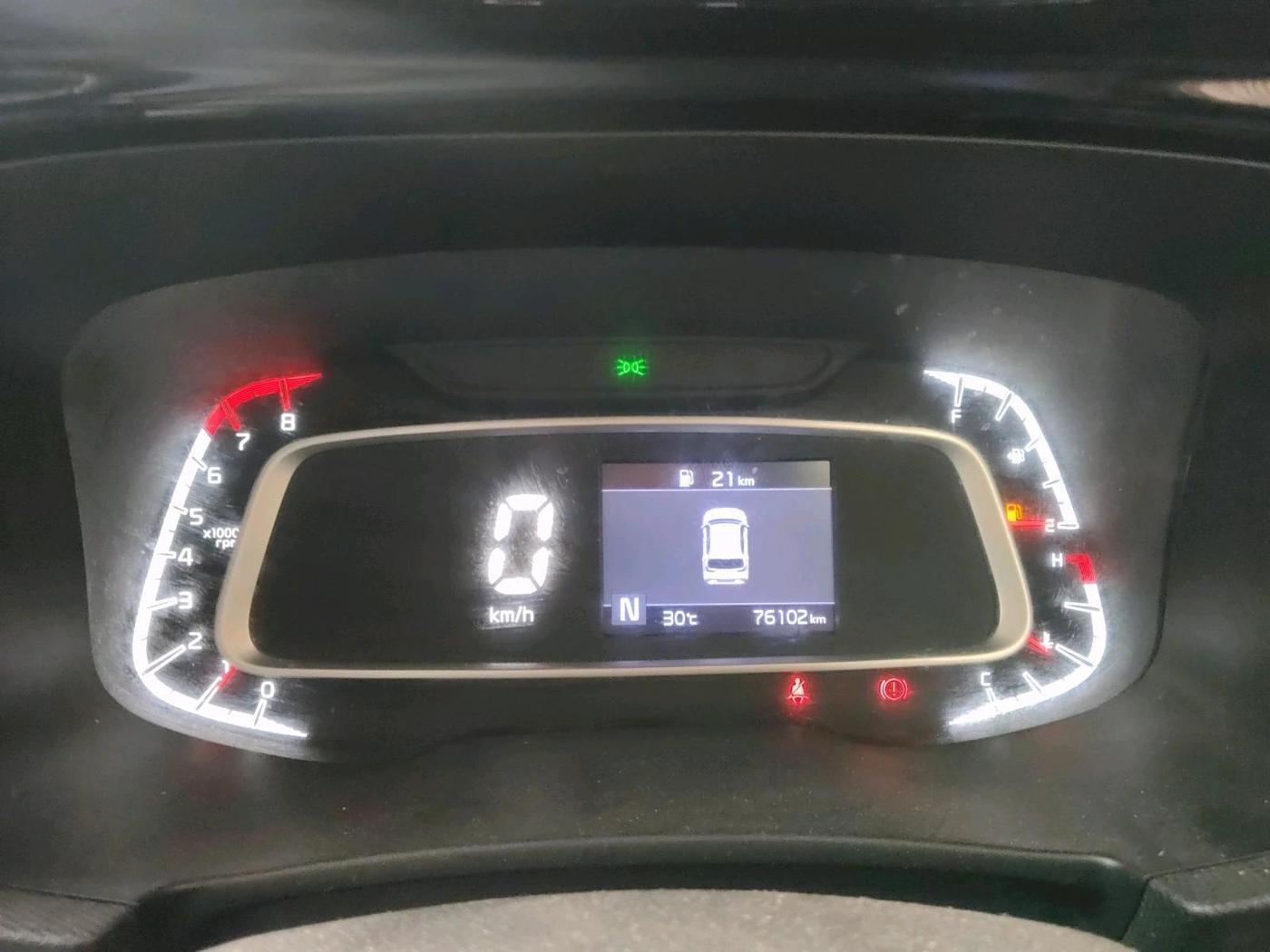 2020 KIA SONET HTX 1.0 IMT, Petrol, Manual, 76,102 km, interior
