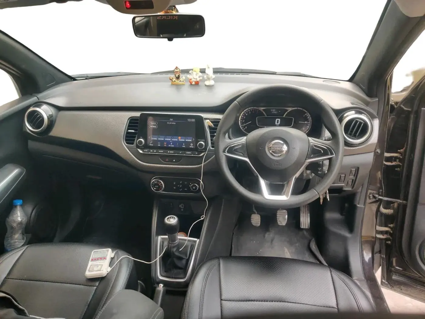 2022 Nissan Kicks XV 1.5, Petrol, Manual, 54,081 km, interior