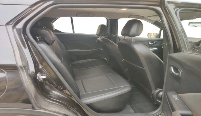 2022 Nissan Kicks XV 1.5, Petrol, Manual, 54,081 km, interior