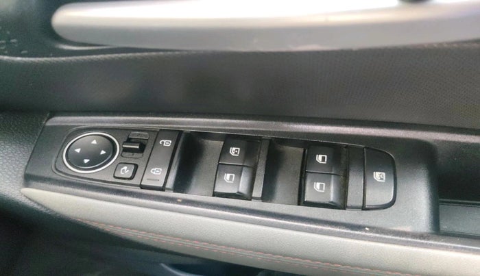 2022 KIA SONET GTX PLUS 1.0 DCT, Petrol, Automatic, 42,871 km, interior