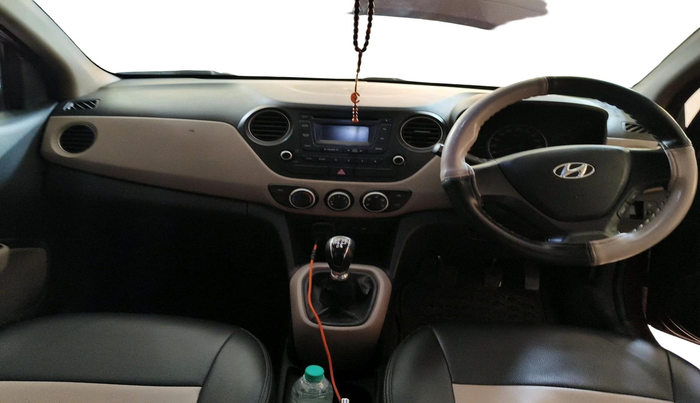 2013 Hyundai Grand i10 SPORTZ 1.1 CRDI, Diesel, Manual, 1,21,937 km, interior