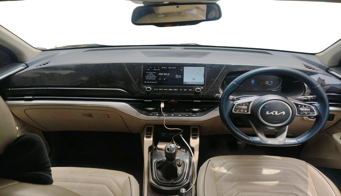 2022 KIA CARENS LUXURY 1.5 DIESEL 7 STR, Diesel, Manual, 1,58,939 km, interior