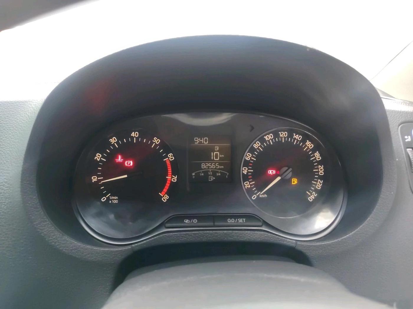 2018 Skoda Rapid AMBITION 1.6 MPI MT, Petrol, Manual, 82,565 km, interior