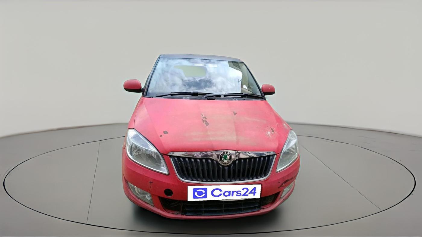 2011 Skoda Fabia AMBIENTE 1.2 MPI, Petrol, Manual, 1,21,541 km, exterior