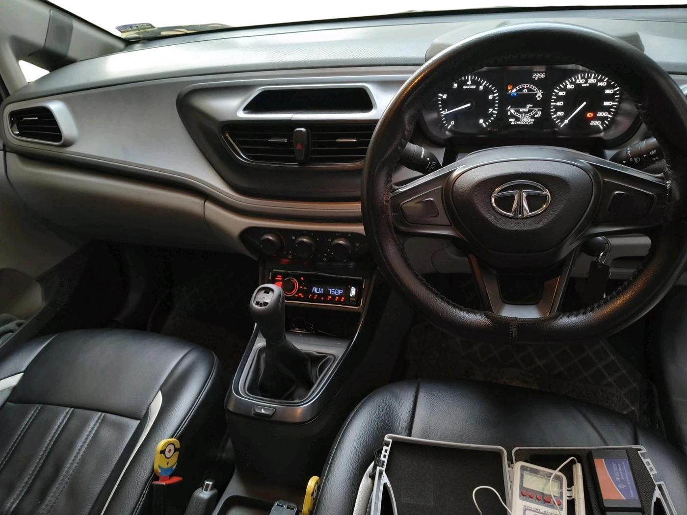 2020 Tata ALTROZ XE PETROL, Petrol, Manual, 75,806 km, interior