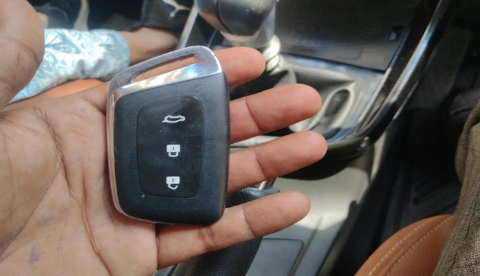 2021 MG HECTOR PLUS SHARP 2.0 DIESEL TURBO MT 6-STR, Diesel, Manual, 72,326 km, interior