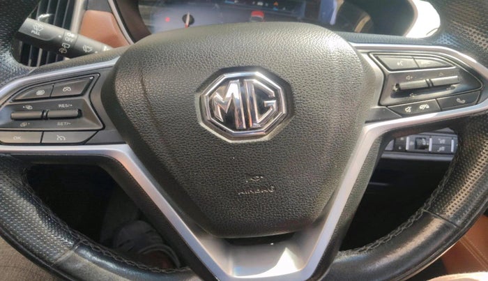 2021 MG HECTOR PLUS SHARP 2.0 DIESEL TURBO MT 6-STR, Diesel, Manual, 72,326 km, interior